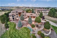 CUSTOM MASTERPIECE IN IDYLLIC SETTING