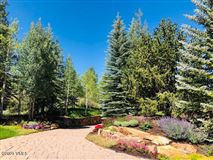 SPECIAL MOUNTAIN RETREAT