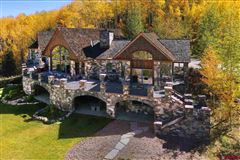 EXQUISITE MOUNTAIN RETREAT