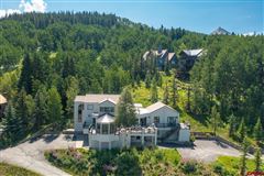 THE ULTIMATE NINE BEDROOM SKI HOME