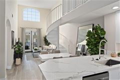 LUXURIOUS EPIC PENTHOUSE