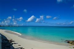 SPECTACULAR BEACHFRONT CONDO