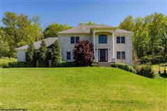 IMPECCABLE CUSTOM-BUILT HOME