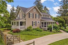 RARE ACRES THAT OFFER AN EXTRA SPECIAL LIFESTYLE