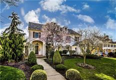 PRISTINE ARCHITECTURAL DREAM HOME