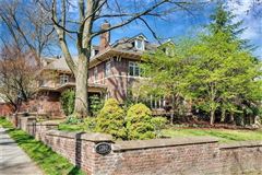 SINGLE FAMILY HOME