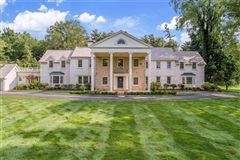 ICONIC CLEVELAND ESTATE