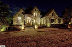 CUSTOM ESTATE IN COVETED SOUTHAMPTON