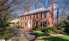 BEAUTIFUL TRADITIONAL FOUR BEDROOM RED BRICK HOME