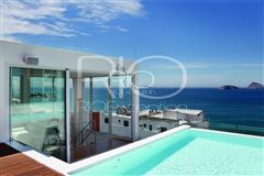 LUXURIOUS ARQUITECH PENTHOUSE IN IPANEMA