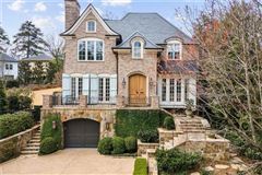 STUNNING HOME OVERLOOKING ANSLEY GOLF CLUB
