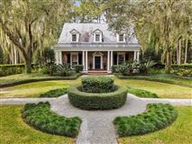 MAGNIFICENT PRIVATE ESTATE ON LAKE STERLING