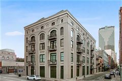STUNNING ONE-OF-A KIND PENTHOUSE