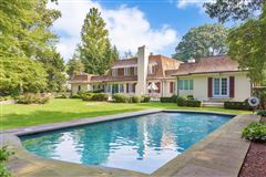 UNIQUE MID-COUNTRY EUROPEAN STYLE HOME
