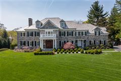 EXQUISITE STONE GEORGIAN