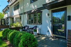 IDEAL VILLAGE TOWNHOUSE