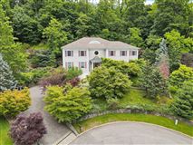 A CUSTOM DESIGNED HOME