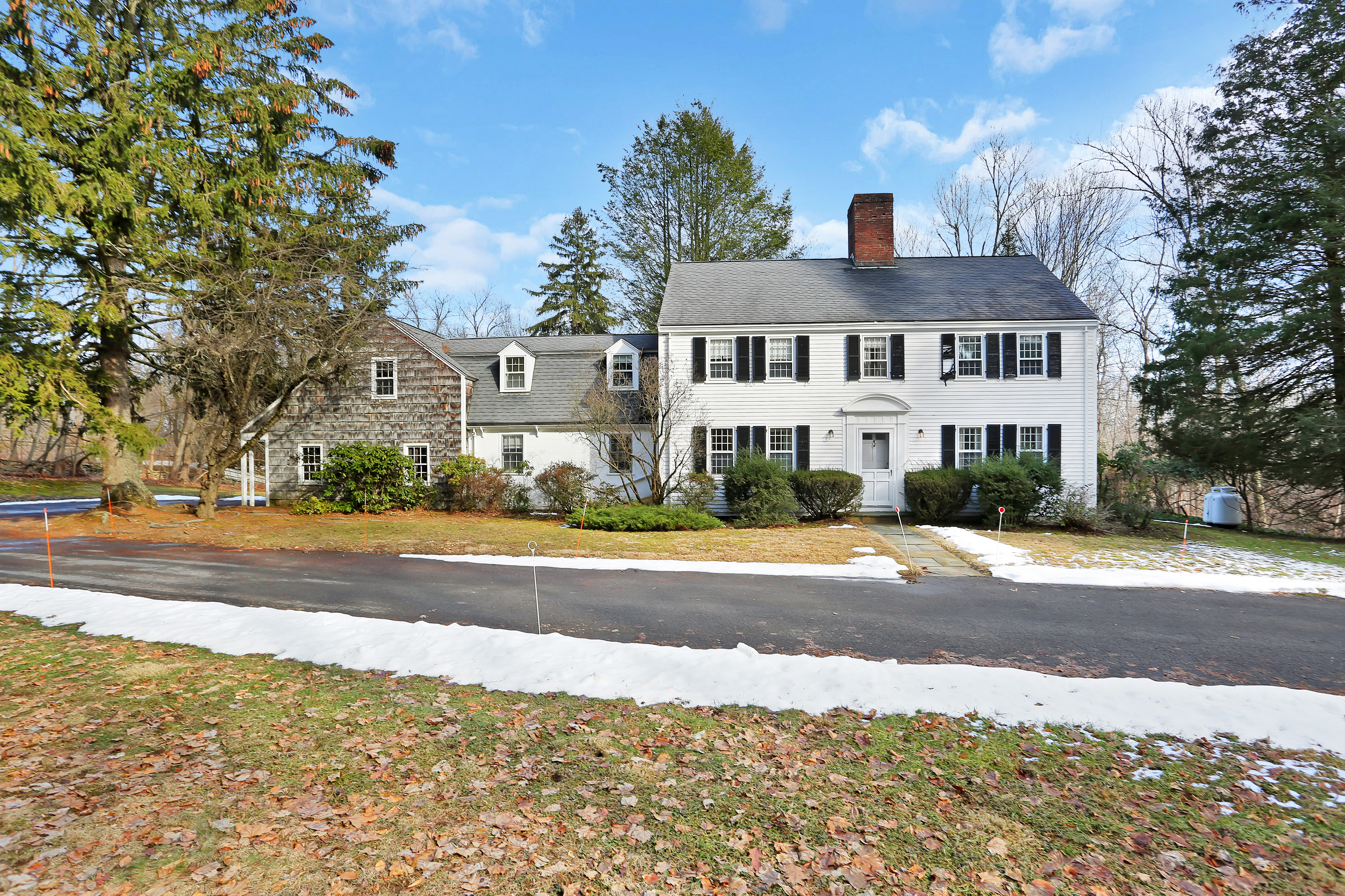 FABULOUS OPPORTUNITY TO CREATE YOUR DREAM HOME