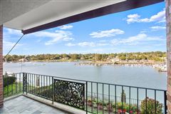 BEAUTIFUL WATER VIEWS