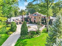 STATELY GEORGIAN BRICK MANOR