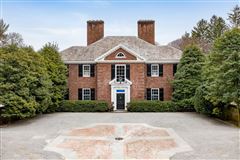 COMPLETELY RENOVATED CLASSIC BRICK GEORGIAN