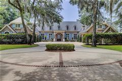 MAGNIFICENT HOME ON DEEPWATER PROPERTY