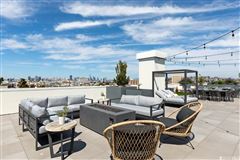 BRIGHT AND MODERN HOME AT MISSION MODERN