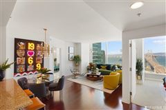 ULTRA-RARE FLOOR PLAN AT ONE RINCON HILL
