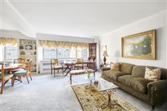 ELEGANCE WITH A SUMPTUOUS CHARM