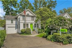ADORABLE HOME IN THE MIDDLE OF DOWNTOWN OLD GREENWICH