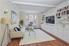 AN INTIMATE, PRE-WAR CO-OP