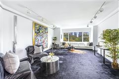 FIFTH AVENUE CORNER TWO BEDROOM WITH DIRECT PARK VIEWS