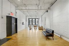 RARE AND AUTHENTIC FULL-FLOOR ARTIST LOFT