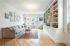 PRISTINELY RENOVATED PREWAR HOME IN BROOKLYN HEIGHTS