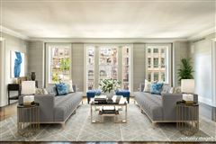 PRIVATE FULL FLOOR RESIDENCE