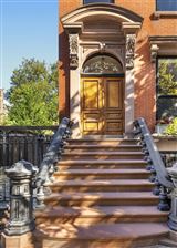 ONE-OF-A-KIND COBBLE HILL PROPERTY