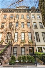 FIVE-STORY ITALIANATE TOWNHOUSE