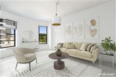 BEAUTIFUL PREWAR CONDOMINIUM