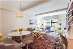 PRE-WAR ELEGANCE MEETS MODERN SOPHISTICATION