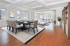 A SUN-DRENCHED TWO-BEDROOM APARTMENT