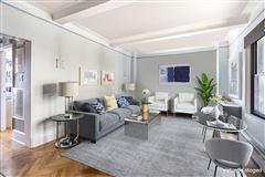 OVERSIZED, HIGH-FLOOR ONE-BEDROOM HOME