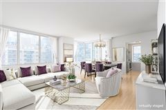 BEAUTIFUL HOME WITH CITY VIEWS