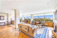 FIFTH AVENUE TERRACED PENTHOUSE TRIPLEX