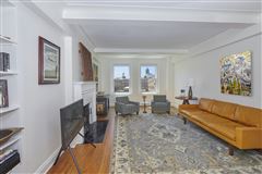 LARGE AND SUNNY RENOVATED HOME