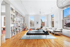 RARE LOFT IN THE HEART OF DOWNTOWN