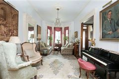 ENCHANTING PARK SLOPE HISTORIC HOME