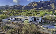 STUNNING REFRESHED HOME WITH UNPARALLELED CITY AND MOUTAIN VIEWS