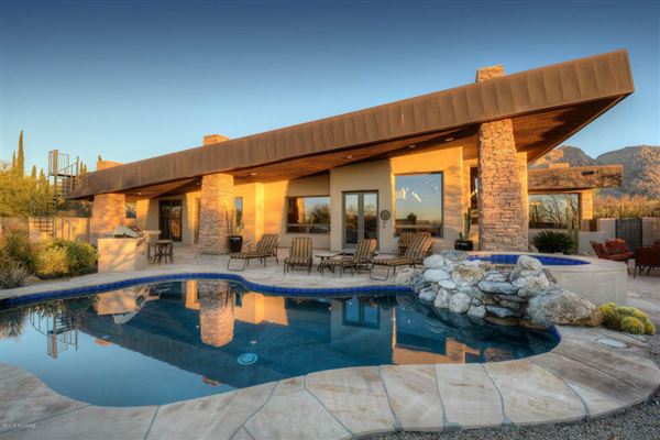 Impeccable Residence With Stellar Mountain Views Arizona Luxury