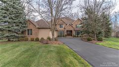 INCREDIBLE CUSTOM HOME OVERLOOKING GOLF COURSE