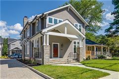 A CHARMING HOME